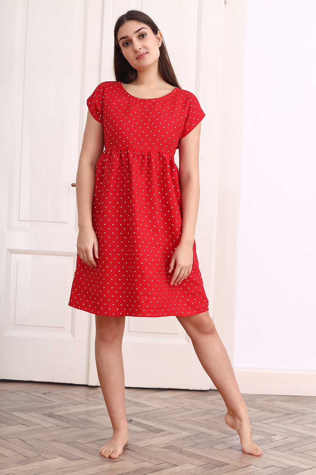 České ľanové šaty retro bodky